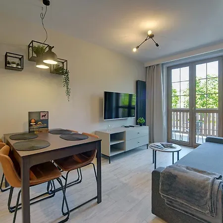 Sun Seasons 24 - Nad Lomnica 14 Centrum